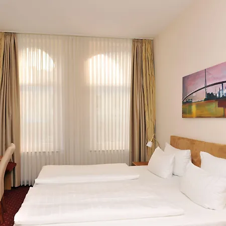 Hotel Fuerst Bismarck-3
